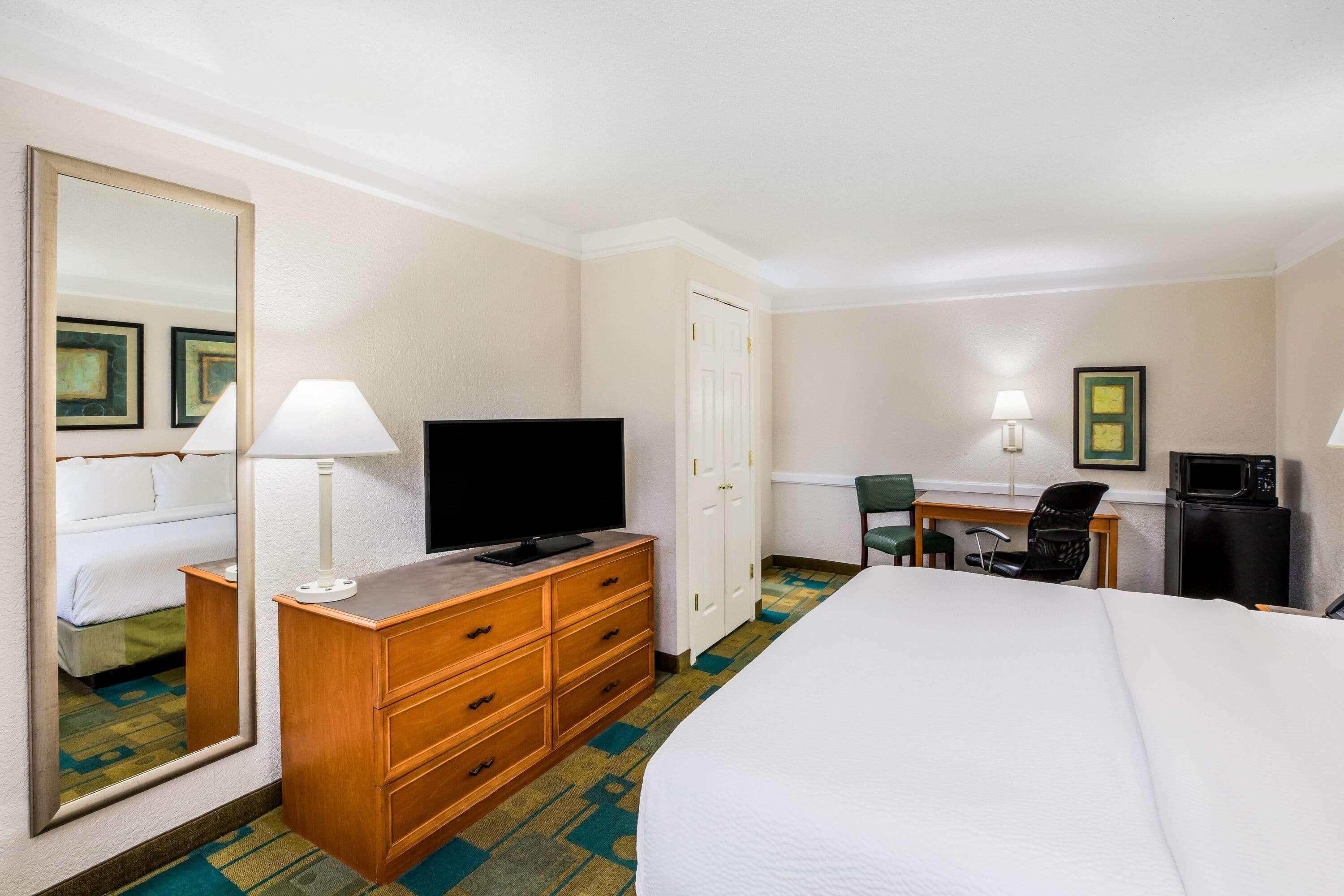 La Quinta Inn By Wyndham Lufkin Bagian luar foto